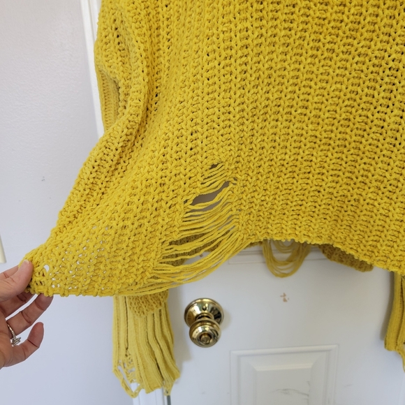 NWT Rehab Lab Bright Yellow Factory Distressed Chenille Loose Knit Sweater Sz L - Picture 3 of 11